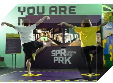 Interactive Game - Wall coming  Interactive Game - Wall coming