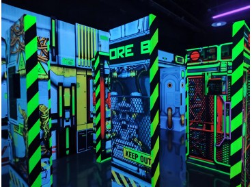 Laser Tag - Gleamy Trampoline  Laser Tag - Gleamy Trampoline