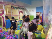 How to Make Indoor Playground Satisfy the Need of Students