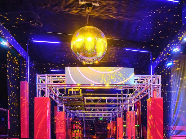 Jump club in commerce ave Tujunga CA,USA -203
