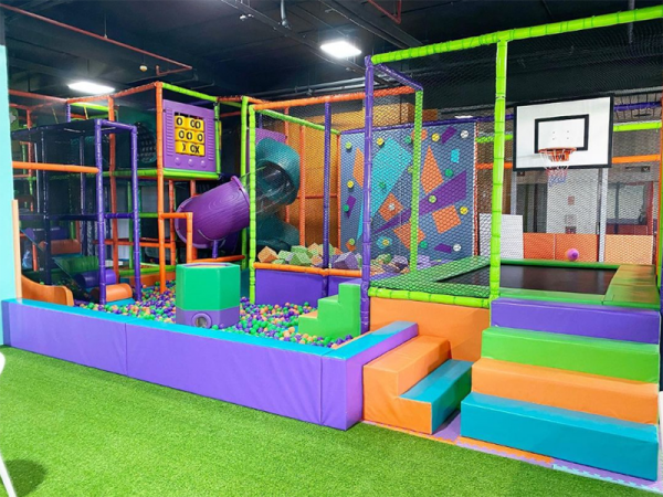 Indoor playground in Villanueva, Panama -222