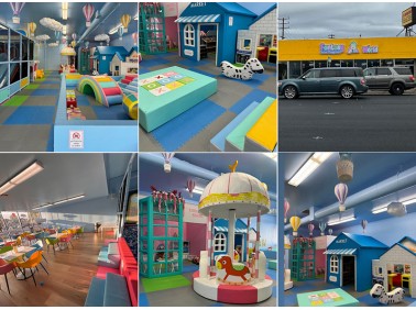Fantasy World Indoor Playground in Reseda, CA USA -397