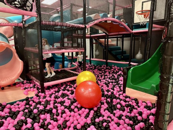 Humpty Jumpty Indoor Playground & Cafe in Columbia MS USA -3155
