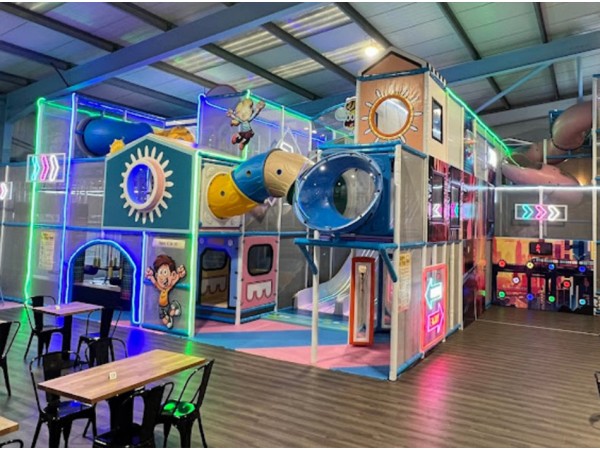 Honeybees Playtown in Ballymena, UK -4101