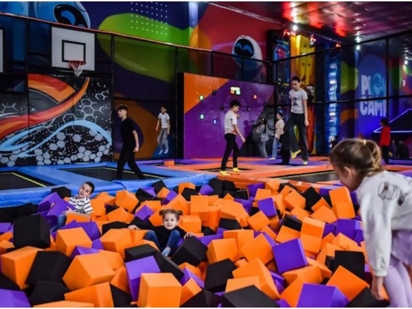 PLAYCAMP SRL in Calea Moinești Romania -493