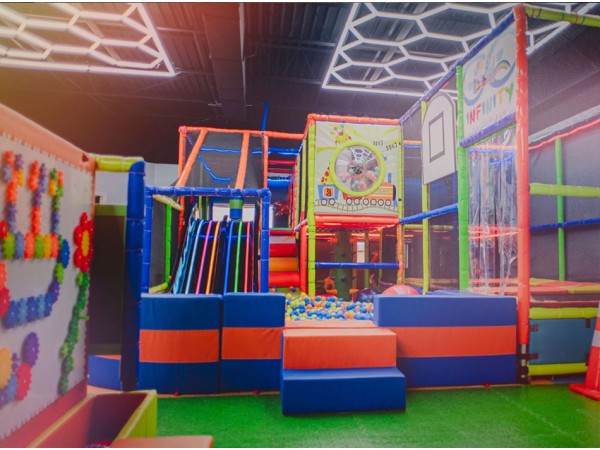 INFINITY PARTY PLACE Laredo, TX, USA - 455