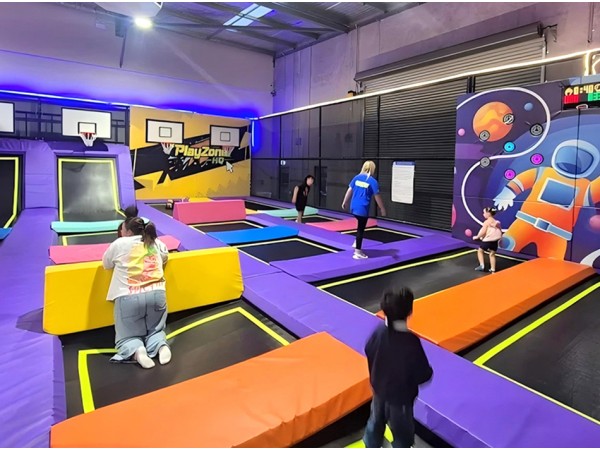 Play Zone HQ in forrestdale 6112  Australia -5104