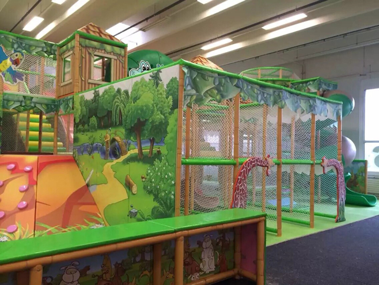 Angel Playground©Jungle themed Indoor jungle gym