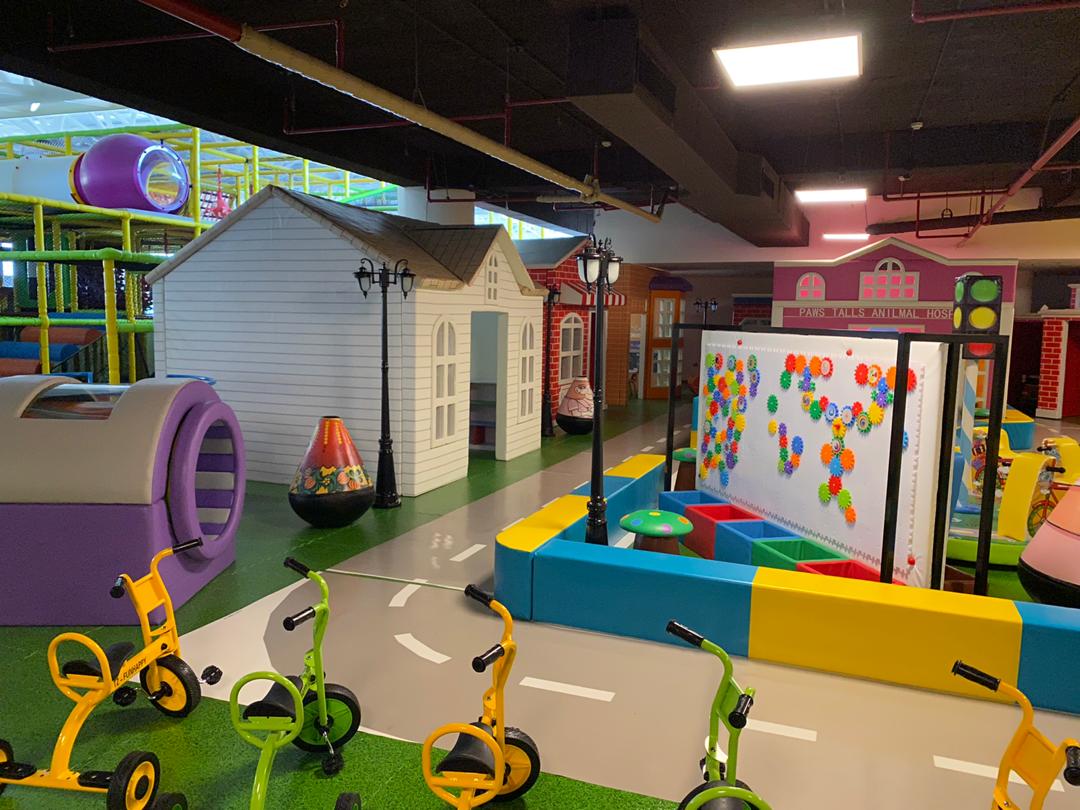 Kids indoor playgrounds